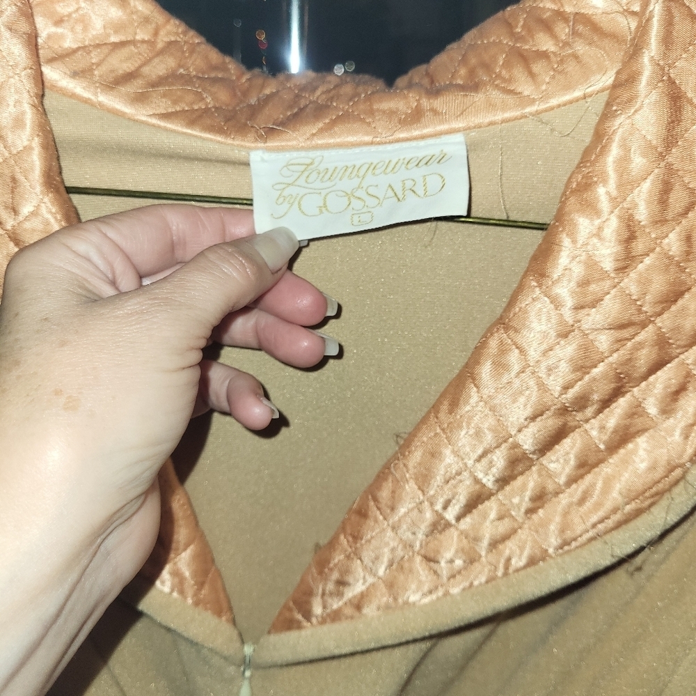 Vintage Robe - Picture 7 of 7